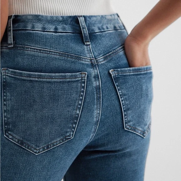 Express High-Rise Skinny Jeans in Medium Blue, Large - Picture 5 of 9